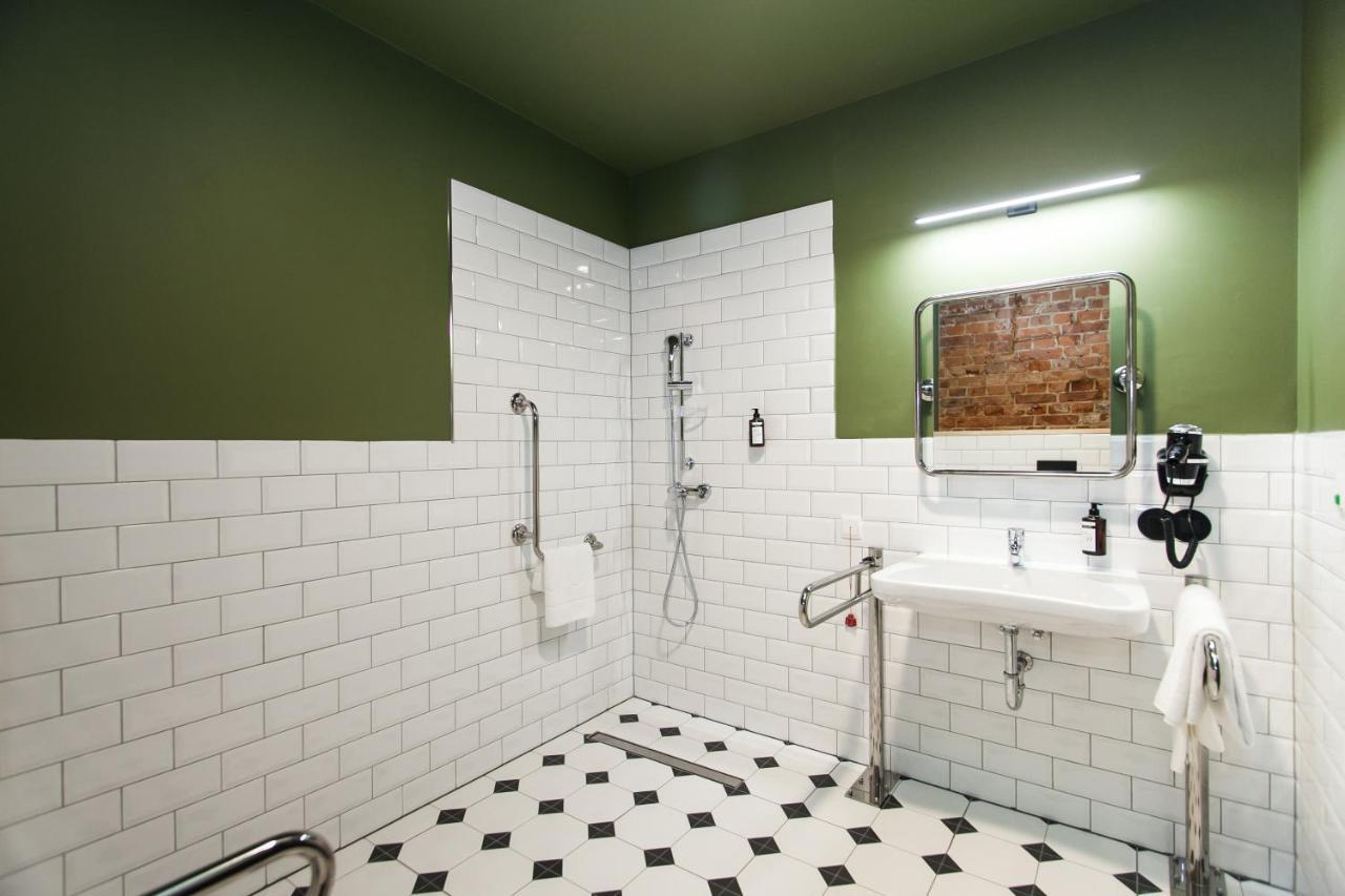 Single Room Disability Access,1552190443:JPEG