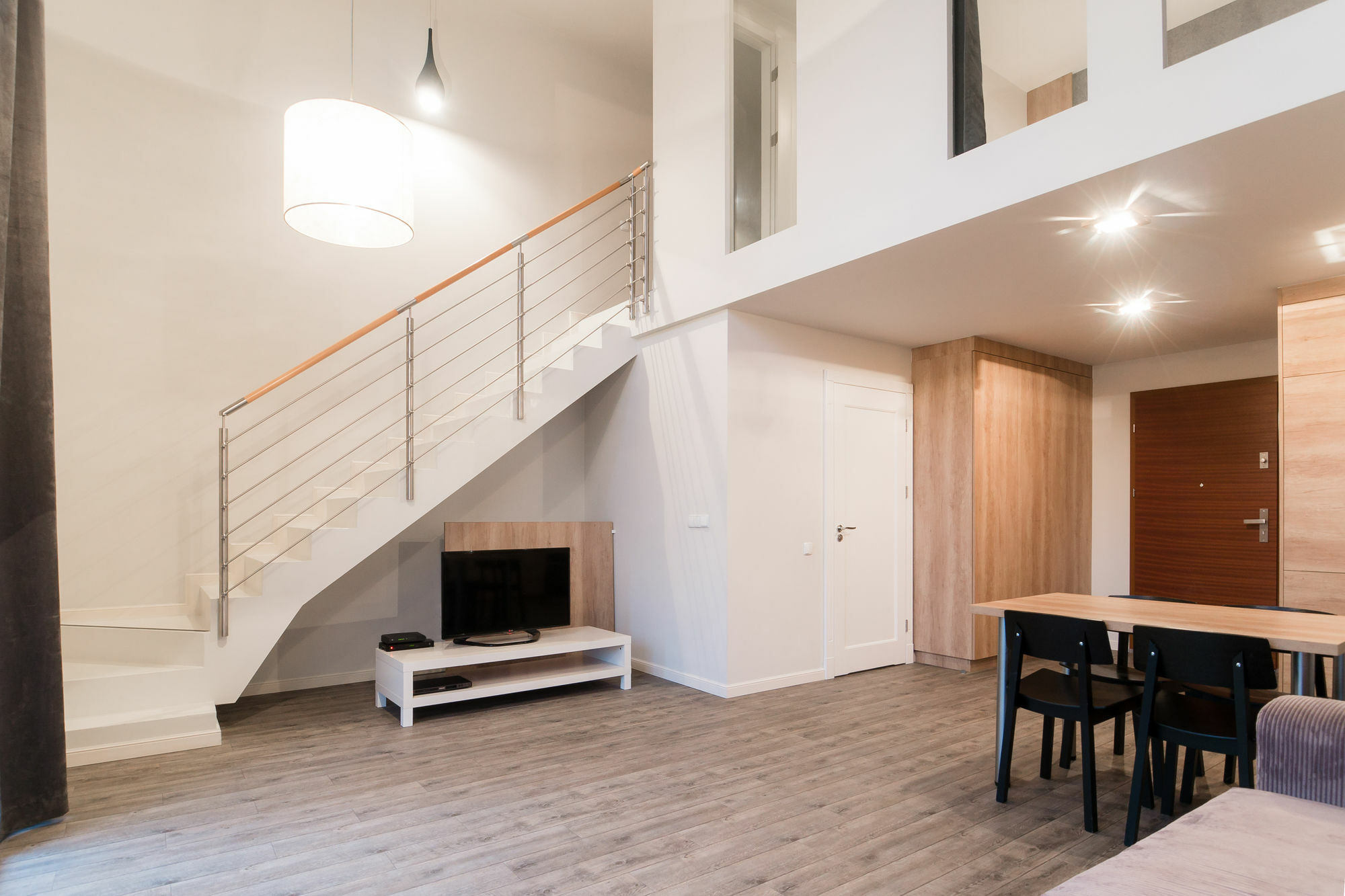 Superior One-Bedroom Apartment