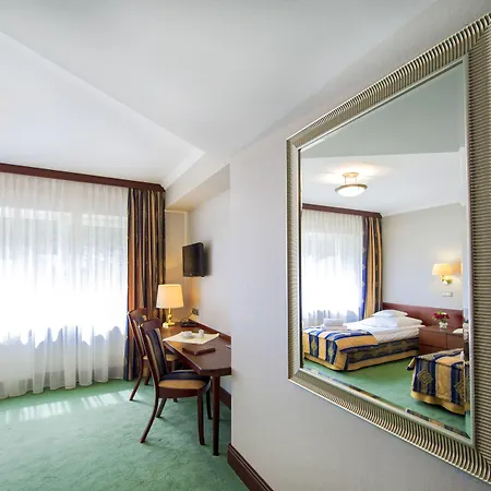 Hotel Villa Eva-2